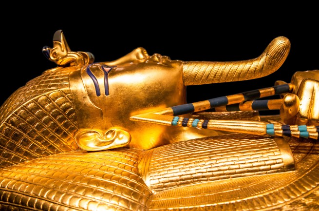 The burial mask of King Tut