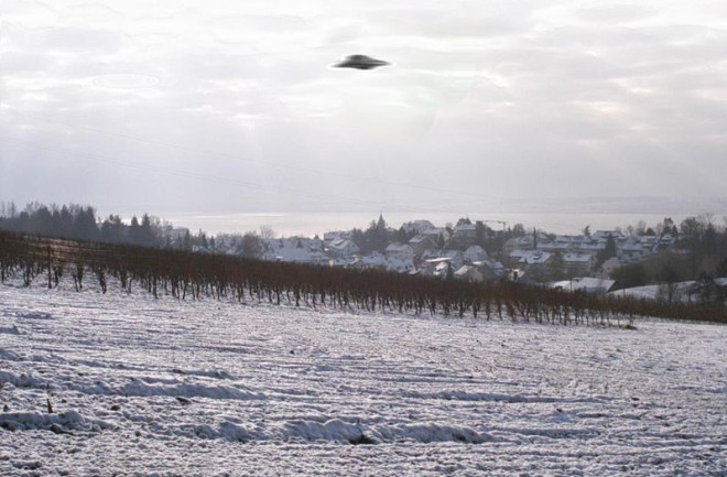 UFO hoax image