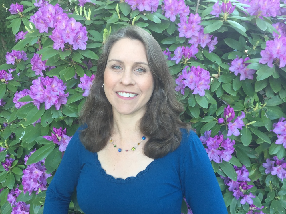 Author Headshot: Lisa Fields' headshot