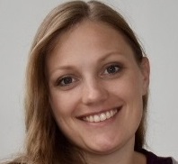 Author Headshot: Robyn Correll Headshot