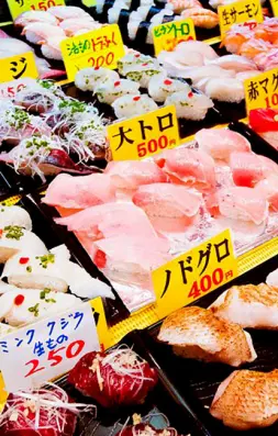 Le marché de Karato – Les poissons frais de Shimonoseki directement sur le front de mer