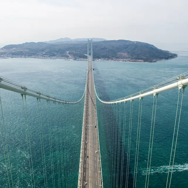Akashi Kaikyo Brücke – Besteigen Sie die höchste und längste Hängebrücke der Welt