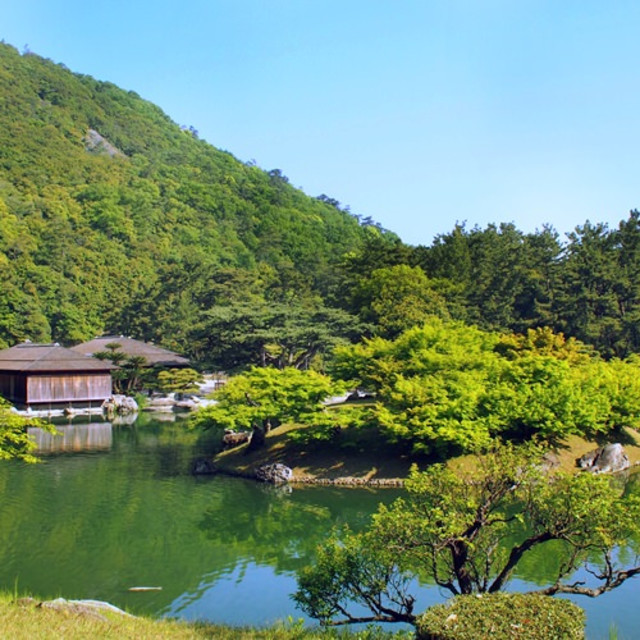 香川観光で絶対外せない名所、栗林公園の見どころは早朝である5つの理由／香川県高松市