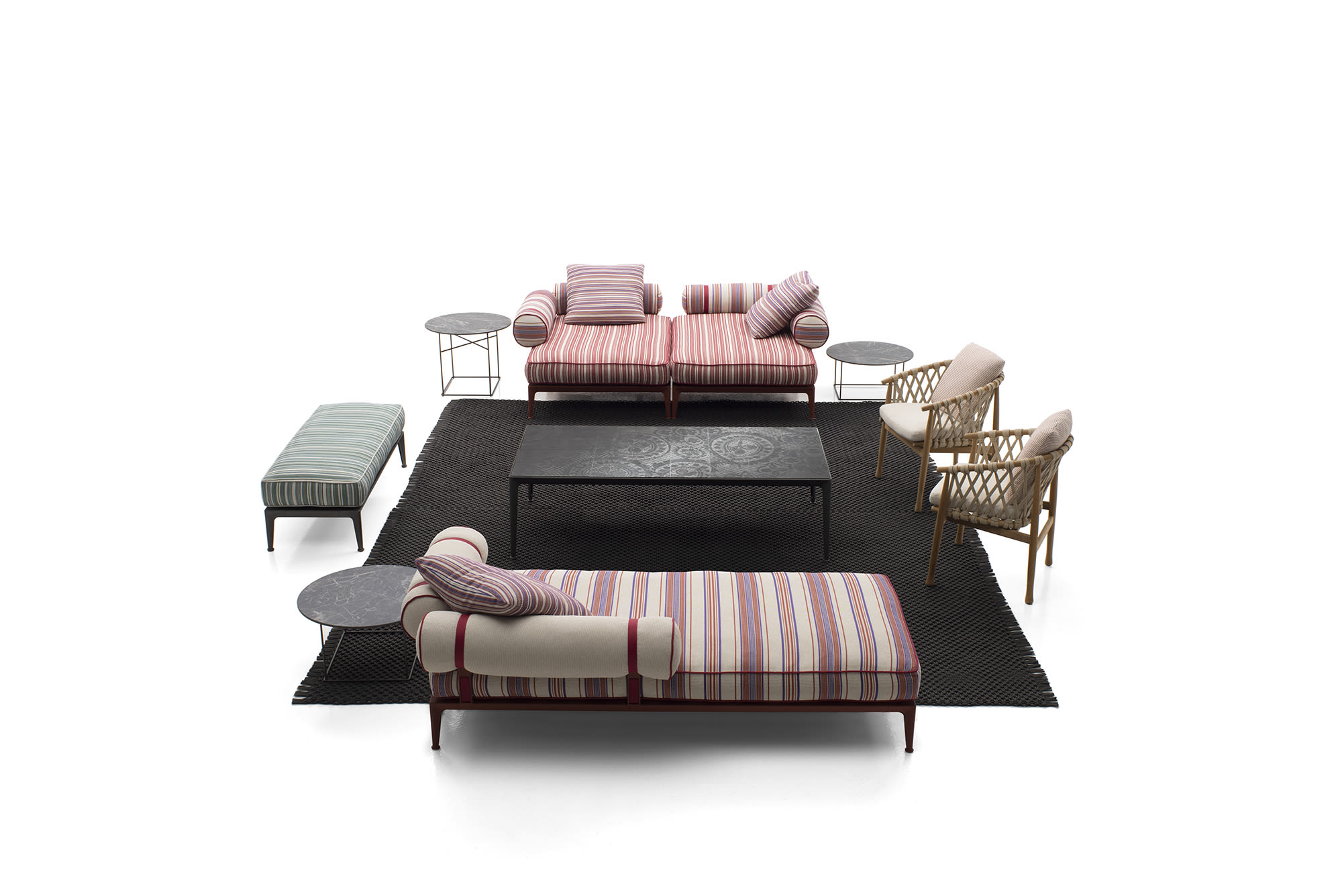 B&B Italia launches Ribes outdoor collection designed by Antonio Citterio B&B Italia launches Ribes outdoor collection designed by Antonio Citterio