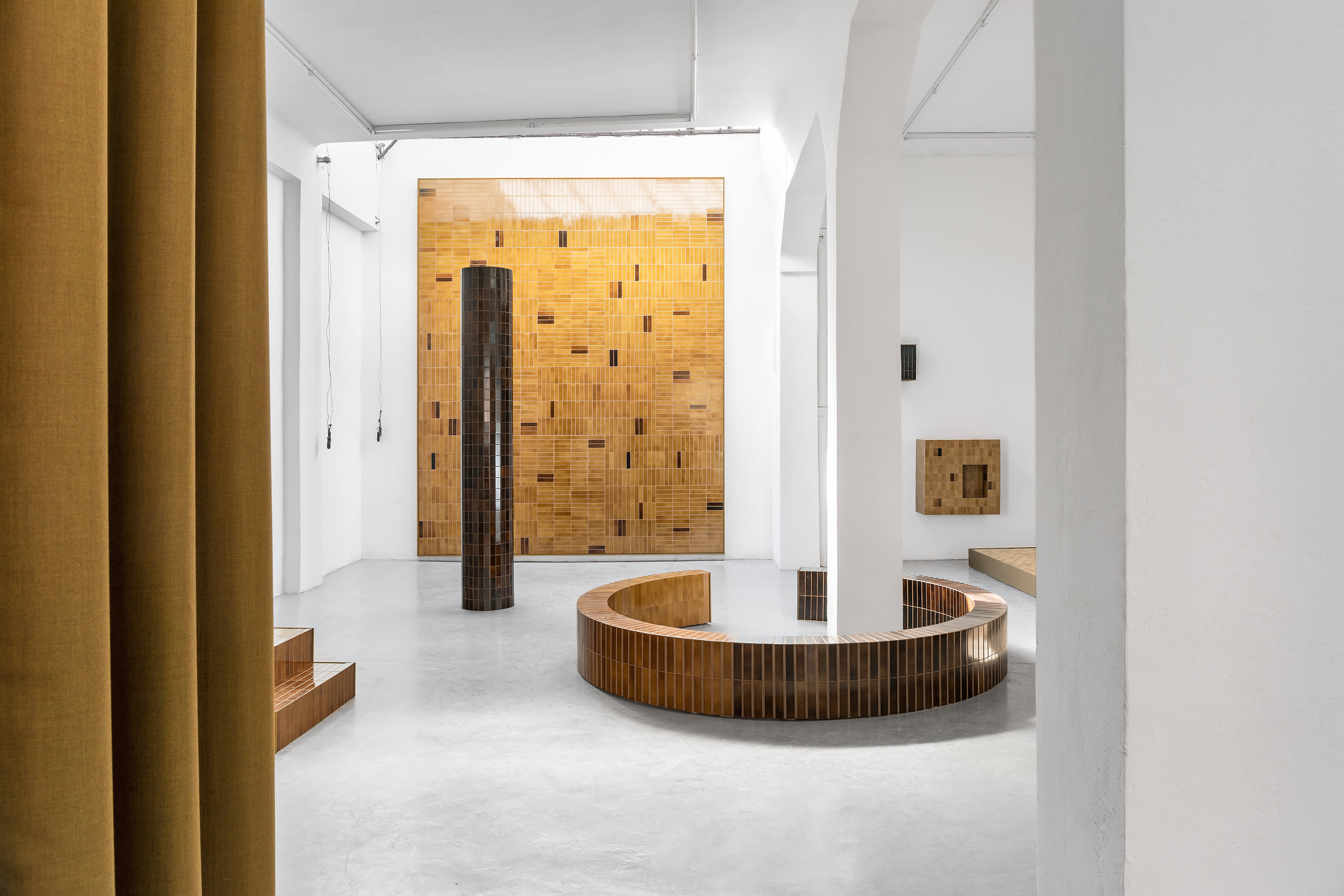 DZEKxFormafantasma ExCinere 17©Delfino Sisto Legnani and Marco Cappelletti@