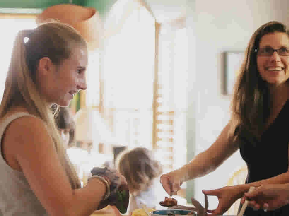 Au pair life - cooking with host parents