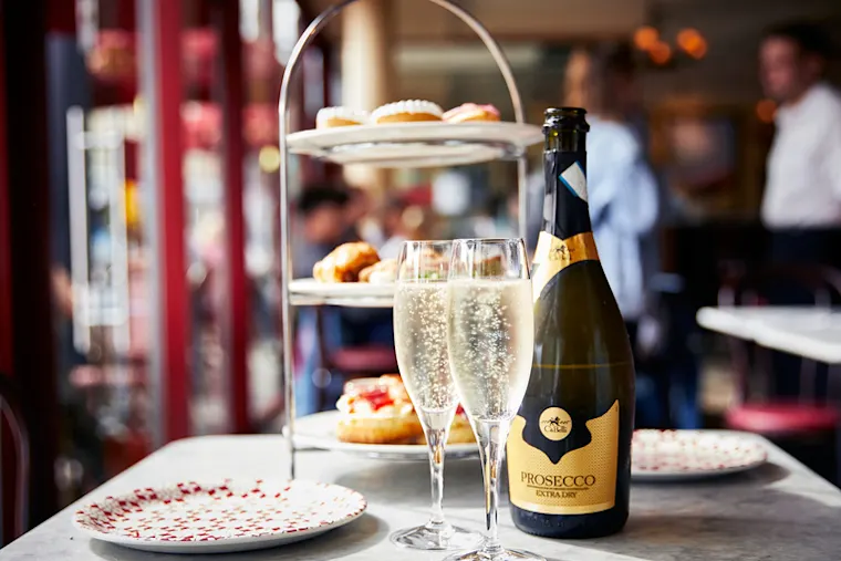 20210818 CR LifestyleAndSM AfternoonTea BottomlessWithBottle (3) (1) 20210818 CR LifestyleAndSM AfternoonTea BottomlessWithBottle (3) (1)