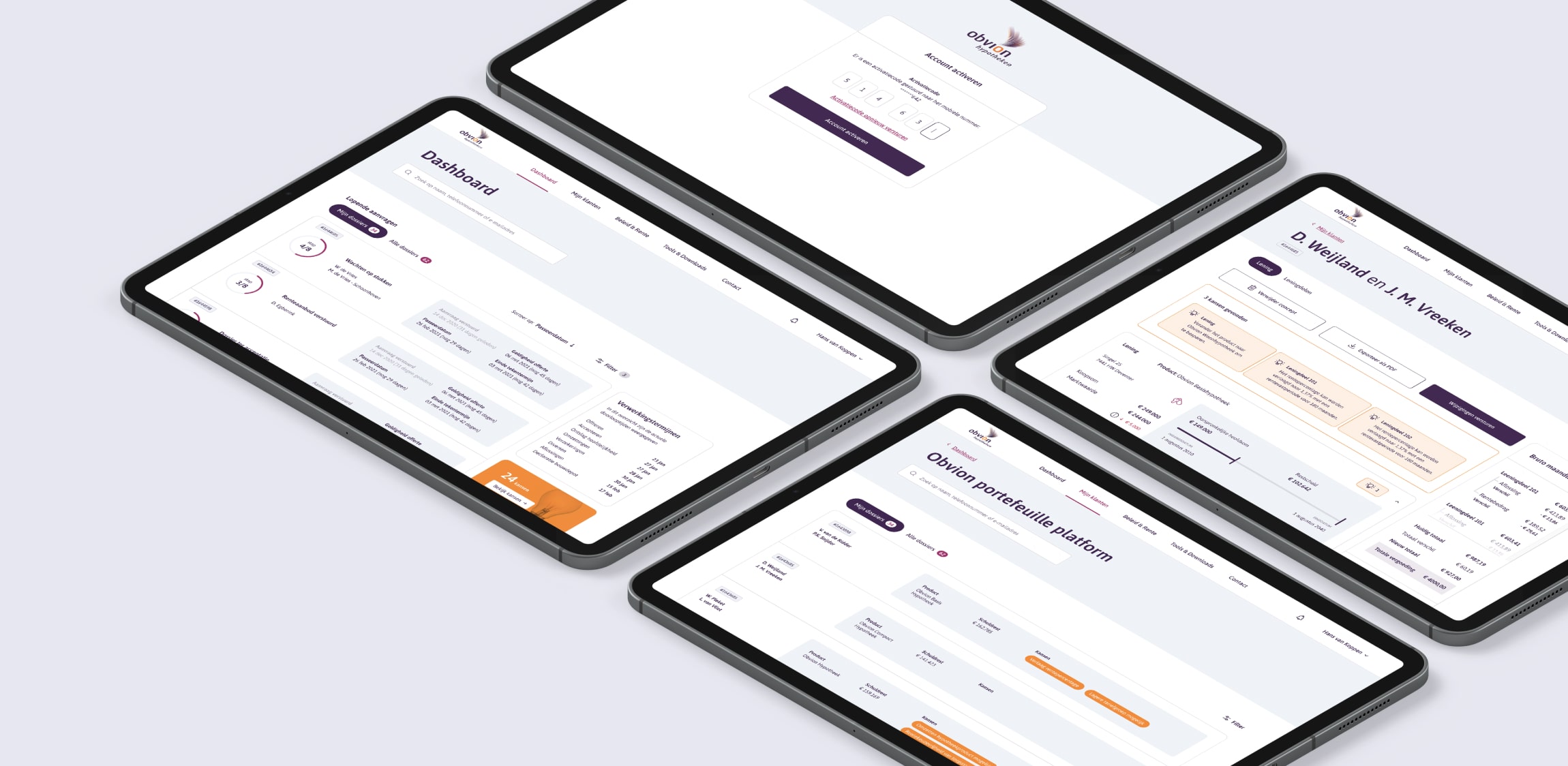 Enkele pagina's van Obvion getoond op een paar tablets op een hele lichte paarse ondergrond
