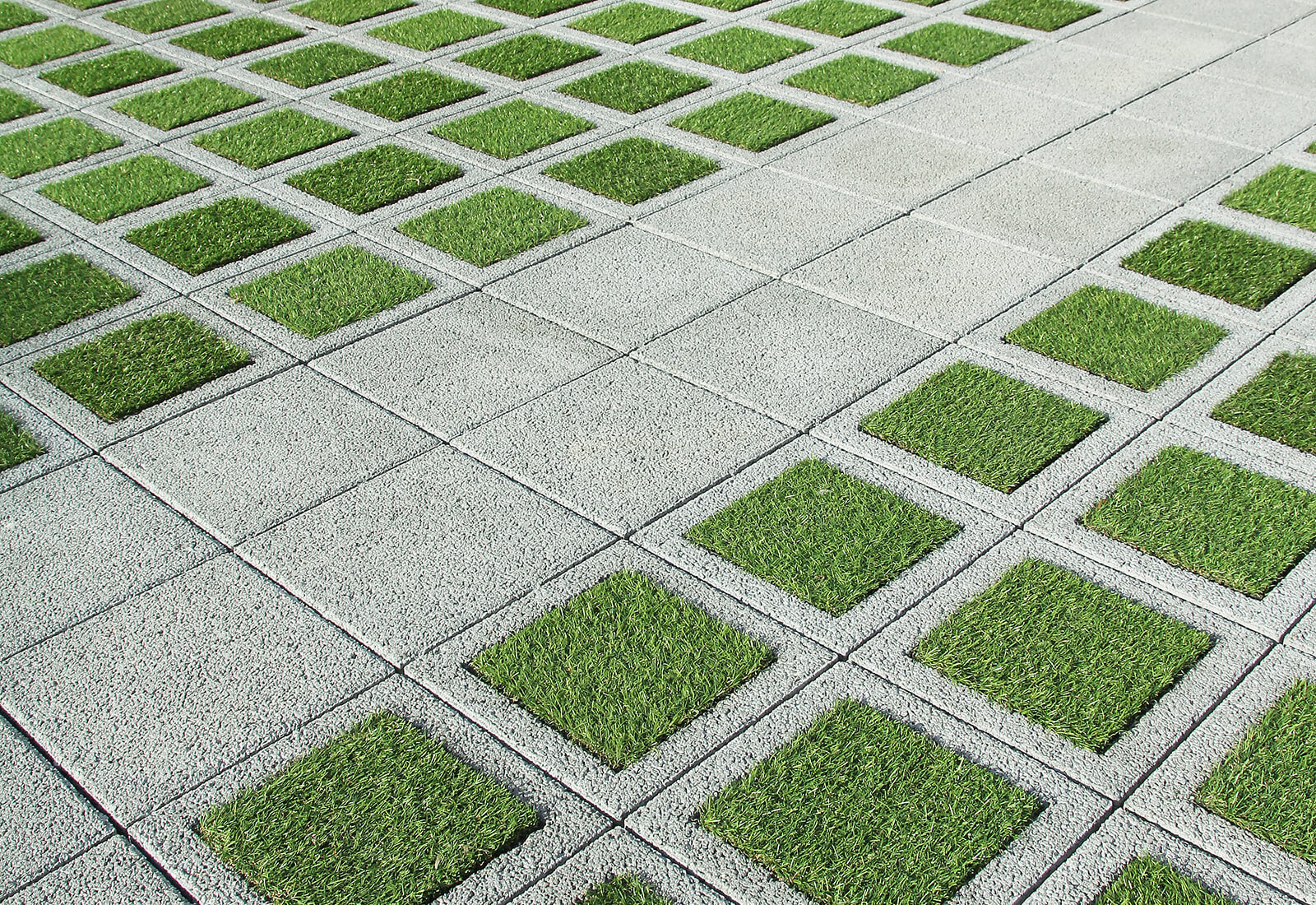 Pavés filtrants CARENA® JG JUSTGREEN fino chanfreinés Pavés filtrants CARENA® JG JUSTGREEN fino chanfreinés