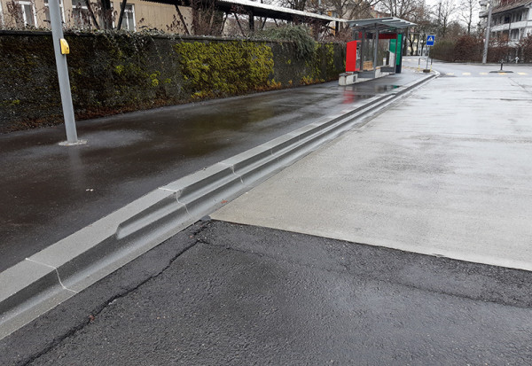 Le temps presse: d’ici fin 2023, tous les arrêts des transports publics en Suisse devront être accessibles à tout le monde, sans obstacles. 