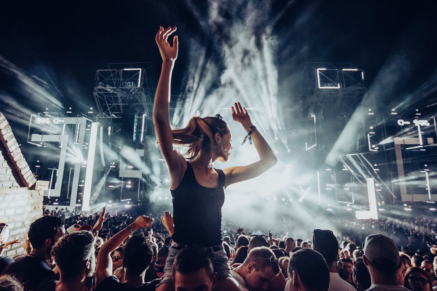 Balkan Beats Dance Arena