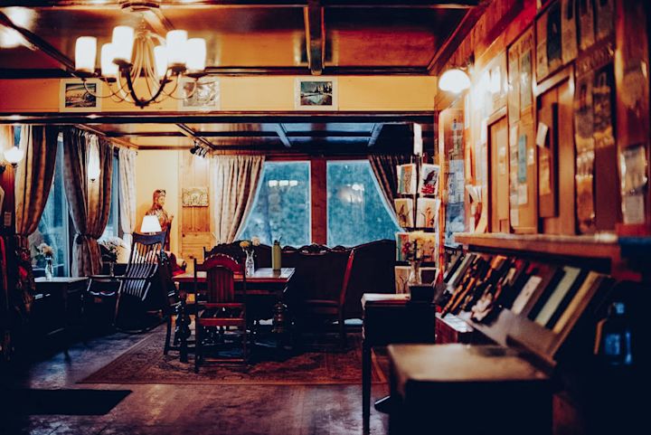 Sierra Hot Springs Main Lodge