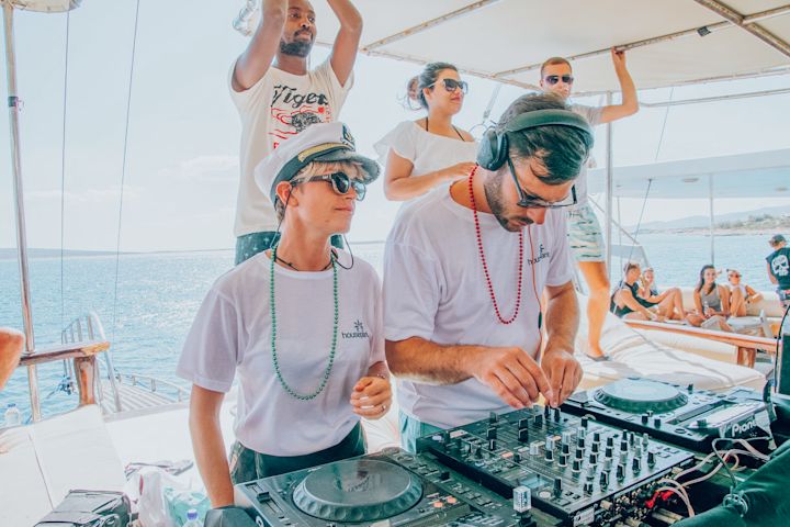 Secret Ocean Party