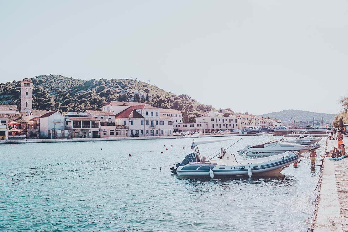 Tisno