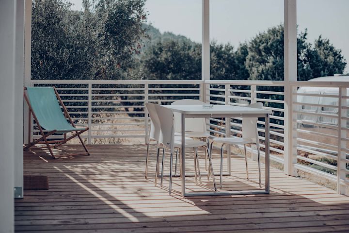 Furnished balcony