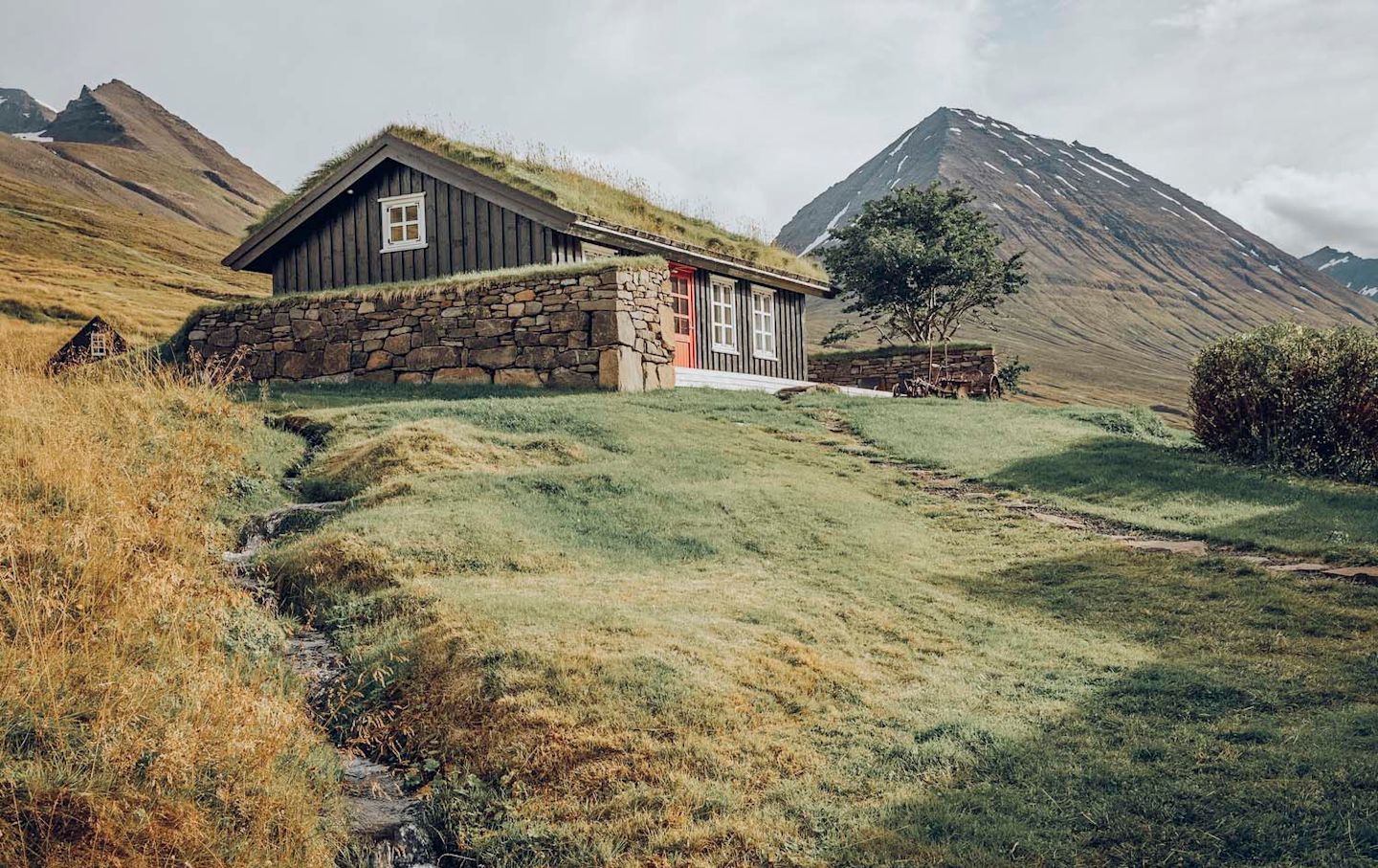 Mountian Views Iceland