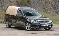 Pohřební auto