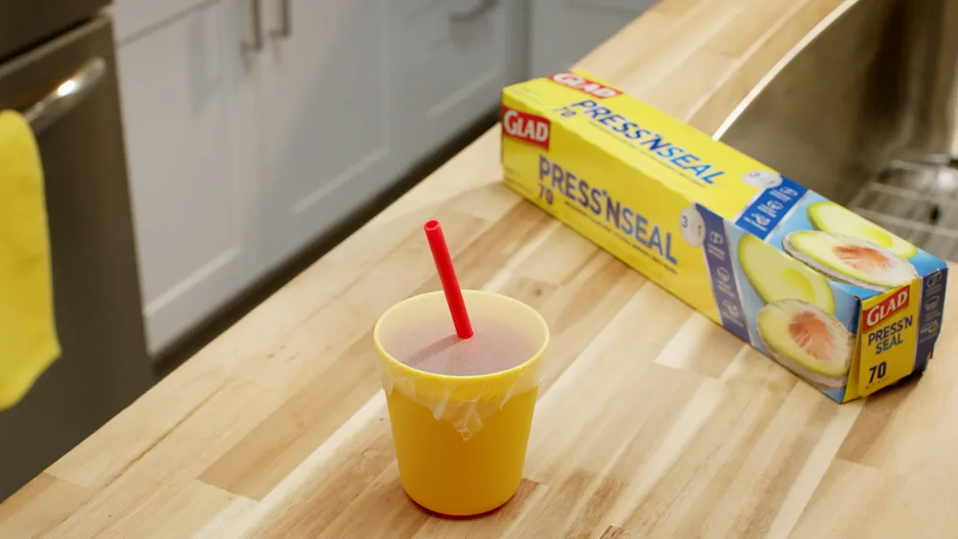 PressNSeal Still 2