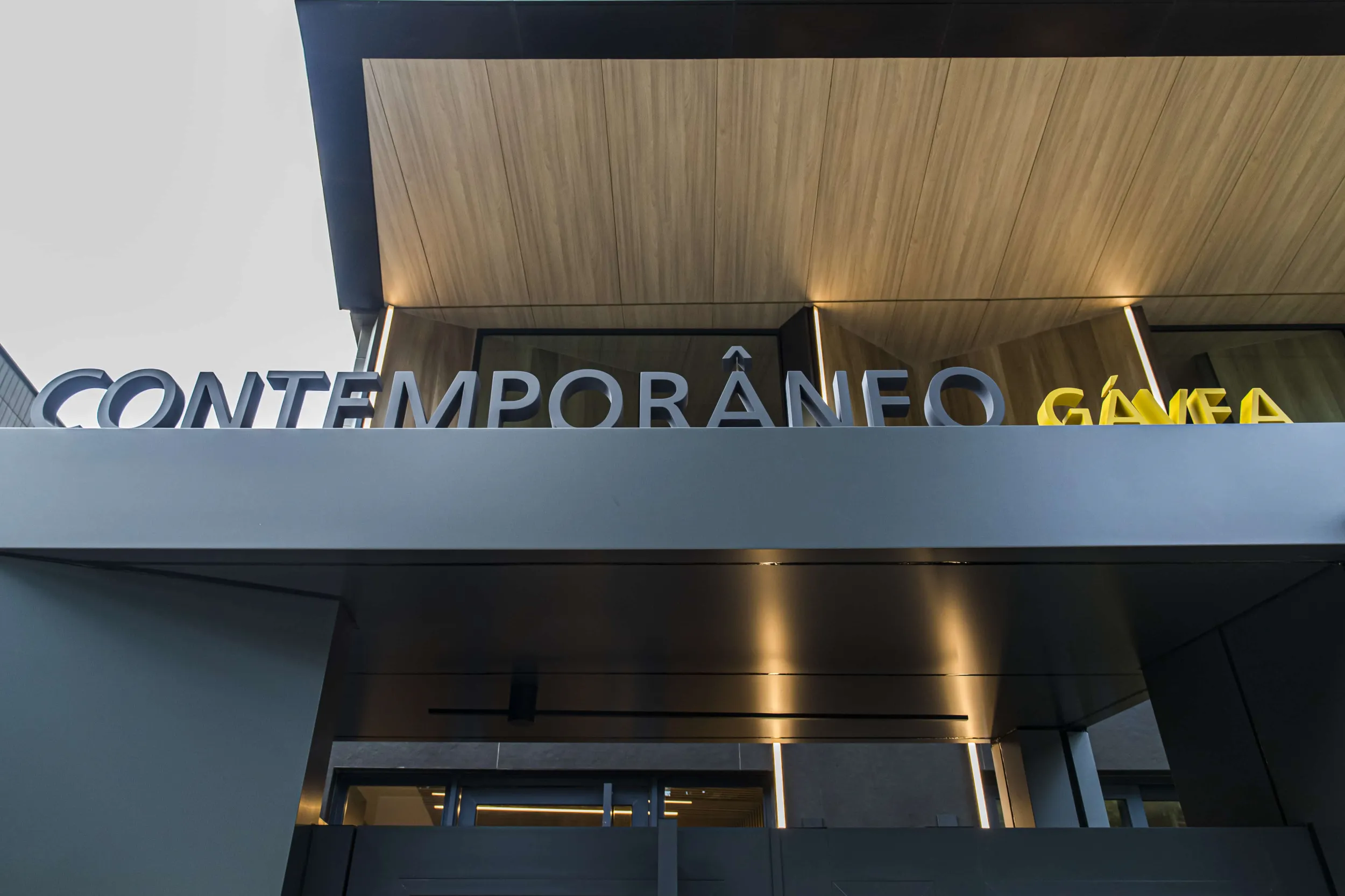 CV - CONTEMPORÂNEO GÁVEA (4)