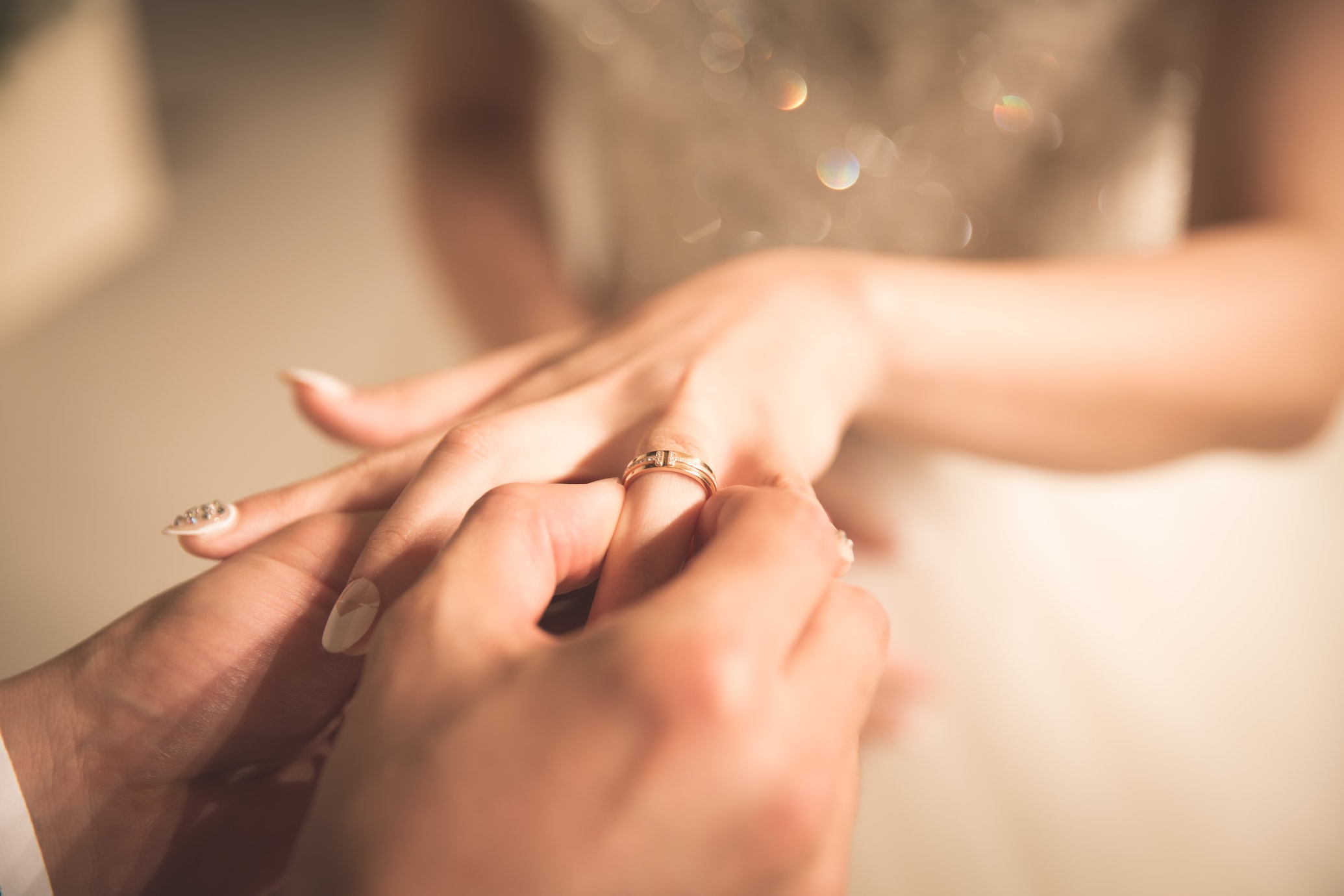 wedding-ring-finger