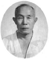 Yong Sul Choi 