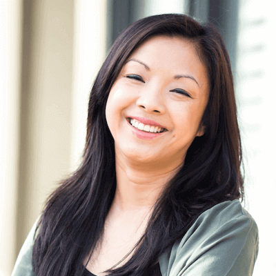 Author bio headshot, Sarah Li Cain