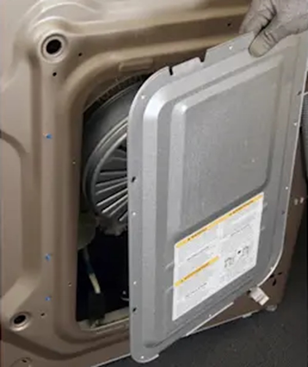 pull-off-the-back-washer-panel-to-access-the-drive-motor