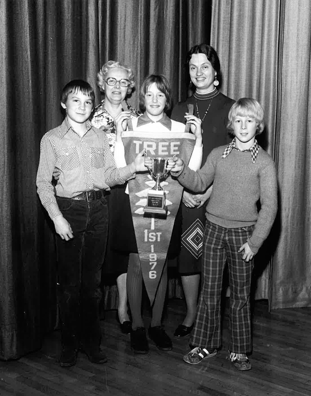 Tree-Bee-winner-1976.jpg
