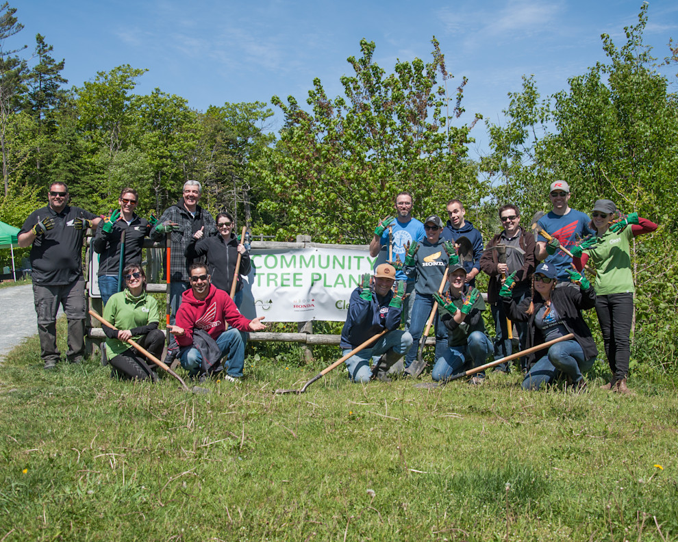 FO_Honda_tree_planting_Dartmouth_June_4_18-53.jpg