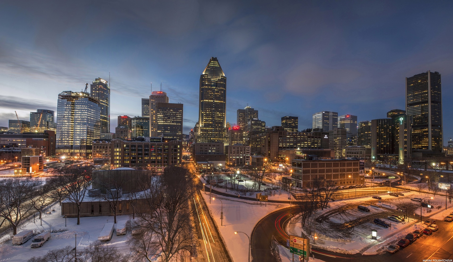 2019-04-07-montreal-at-night