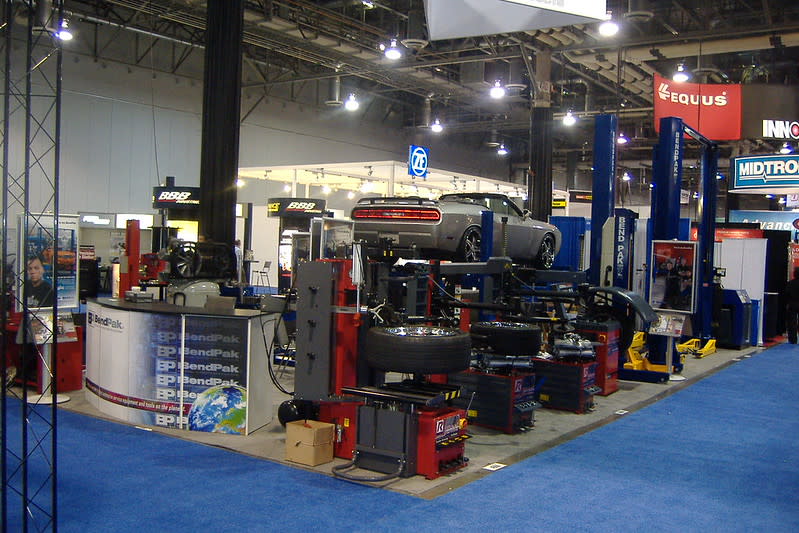 BendPak Ranger AAPEX 09 Two Post Lift Day 3