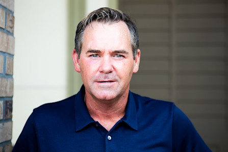 Gary Henthorn Portrait Outdoor Professional Headshot