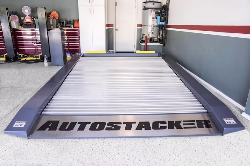 autostacker-a6s-5175274-home-garage-straight-on-view-fully-lowered