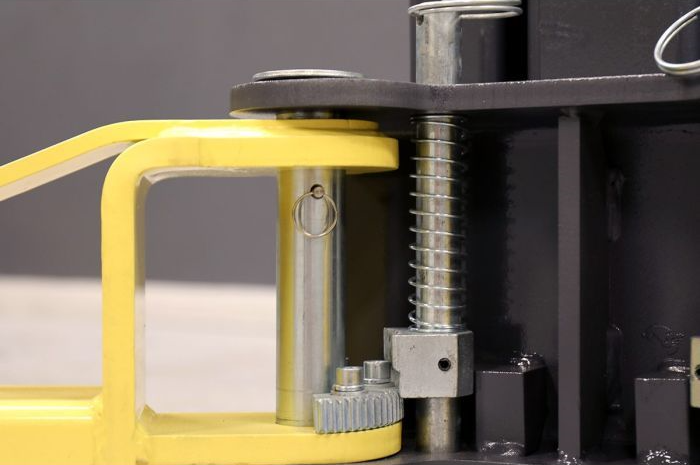 MAXJAX Lift Arm Locking Mechanism Close Up