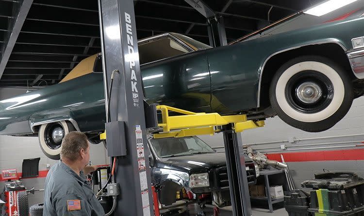 BendPak Car Lifts Feature Simple, Intuitive Controls