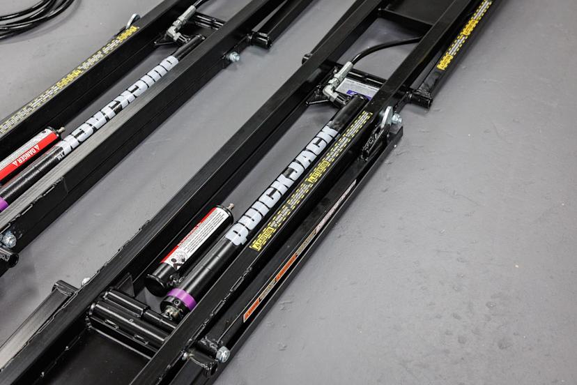 QuickJack 6000TL Lifting Frames and Hydraulics