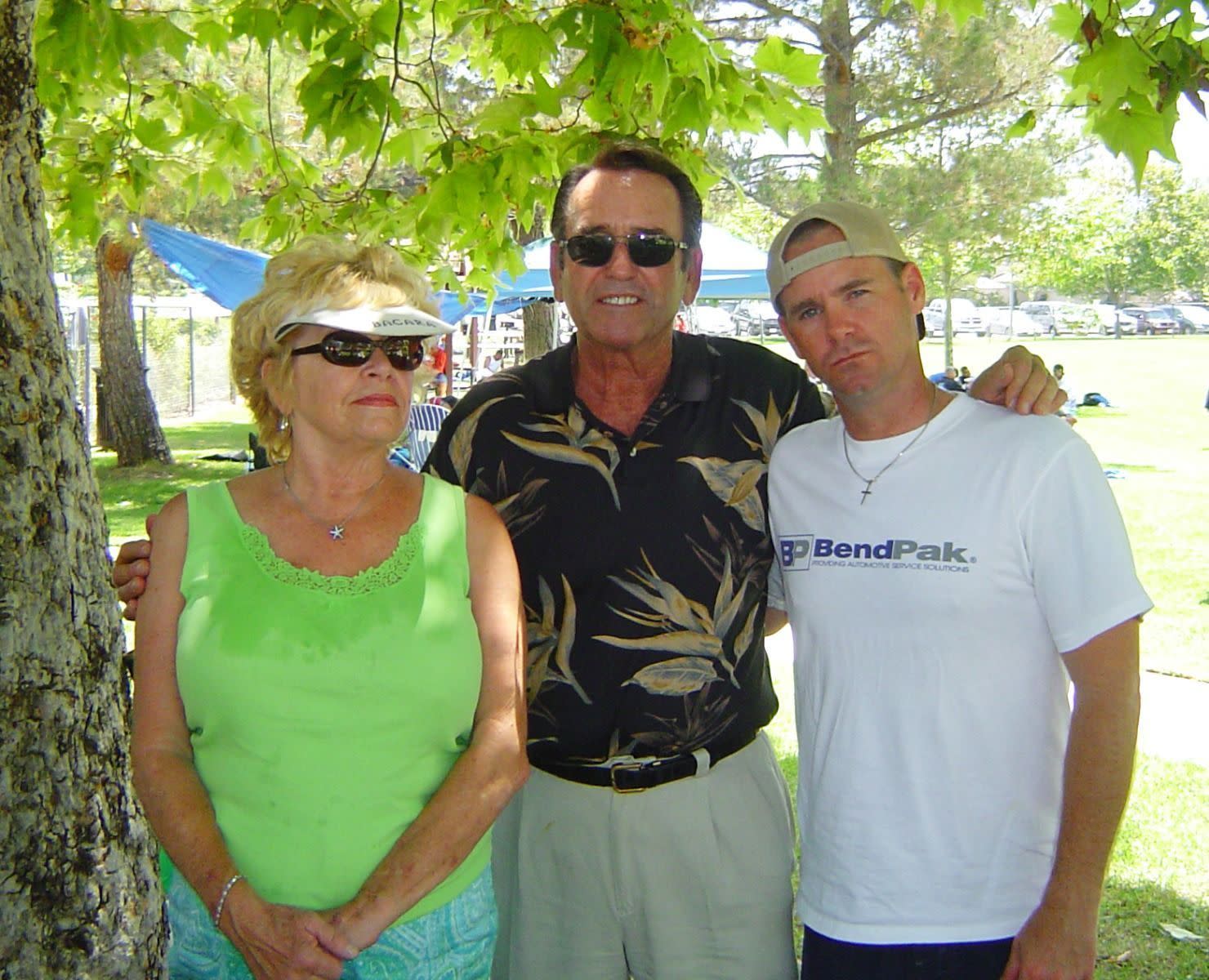 BendPak Company Picnic Don Henthorn Family 2006
