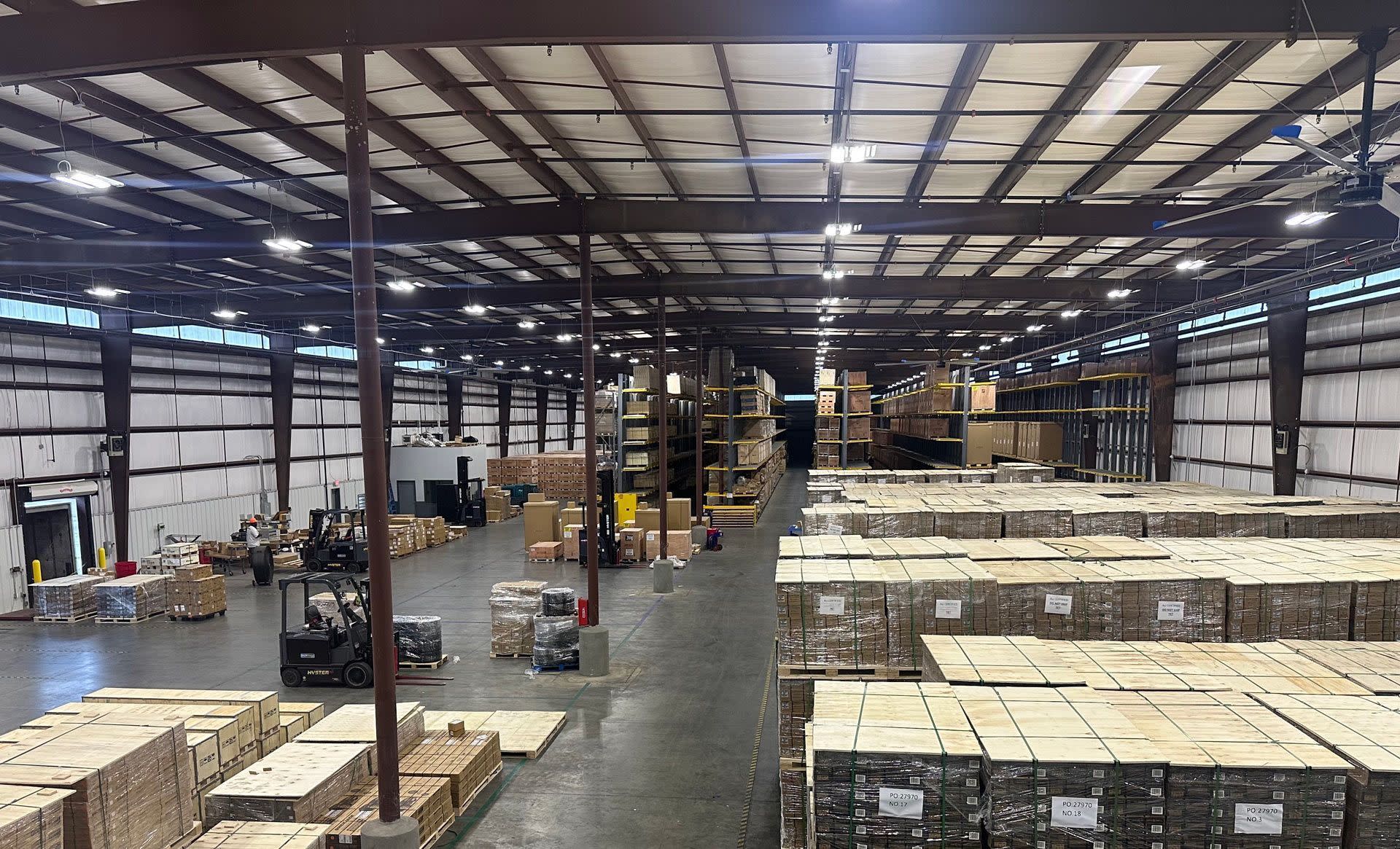 BendPak Alabama Warehouse Interior Distribution and Inventory Storage Facility