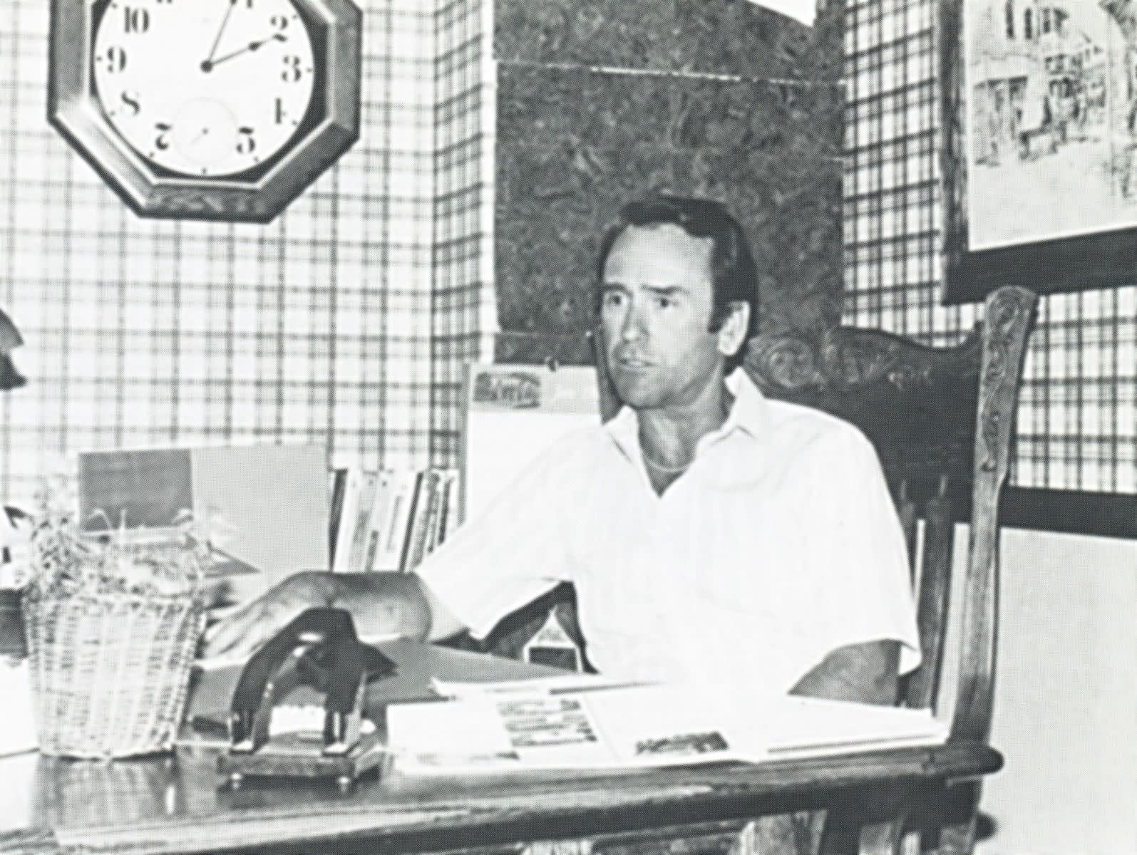 Don Henthorn Moorpark Office 1982 BendPak Founder