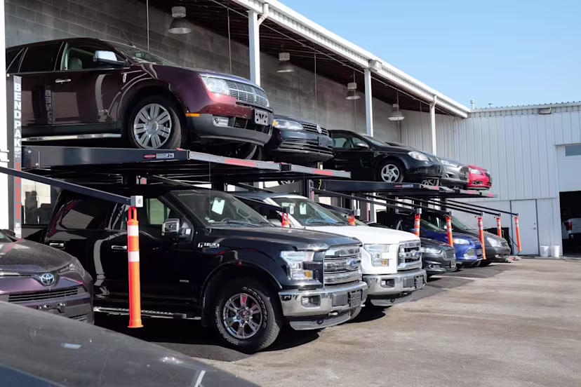 autostacker-a6s-a6w-outdoor-installation-building-exterior-parking-lifts