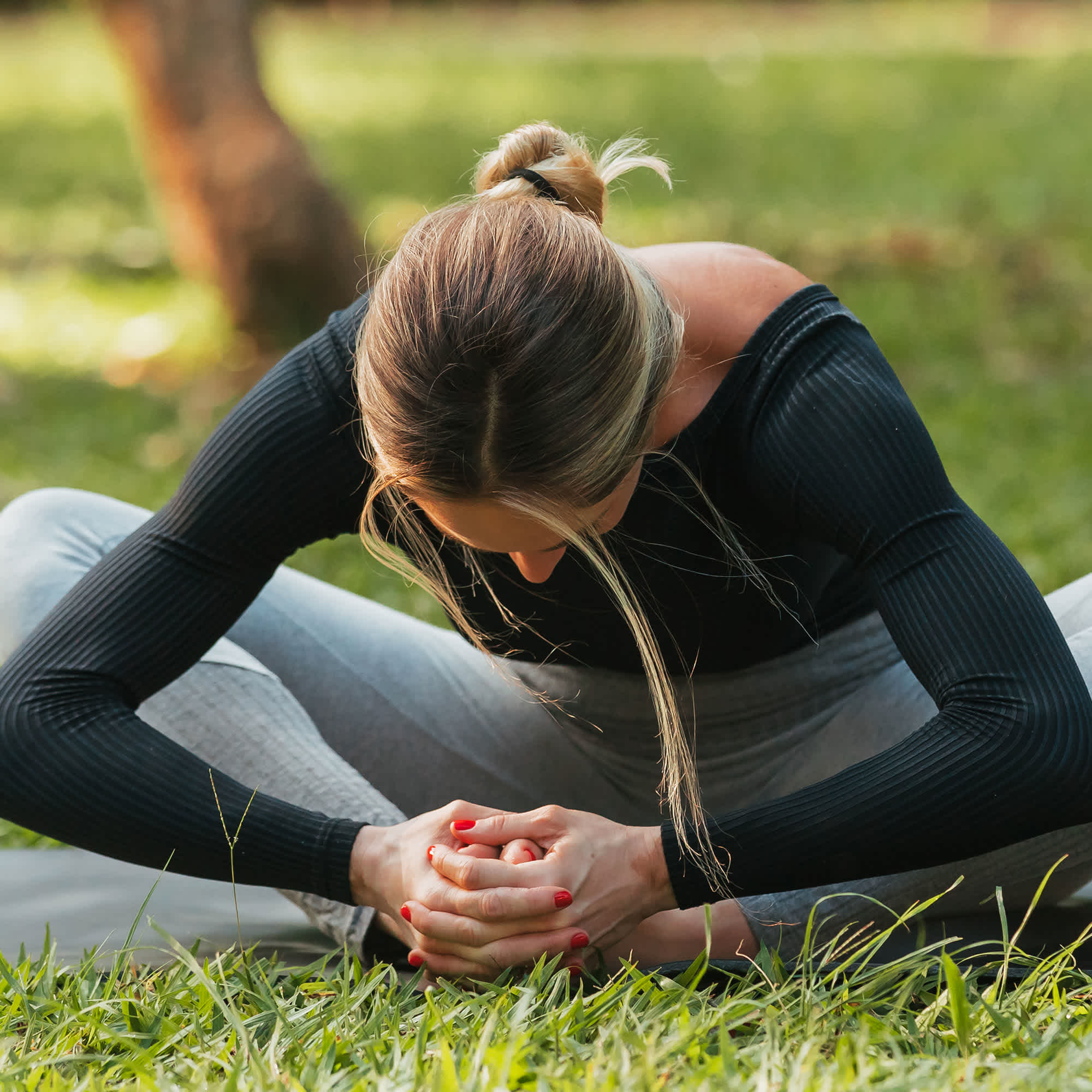 Esercizi di stretching per le anche da fare prima del workout | HiPRO