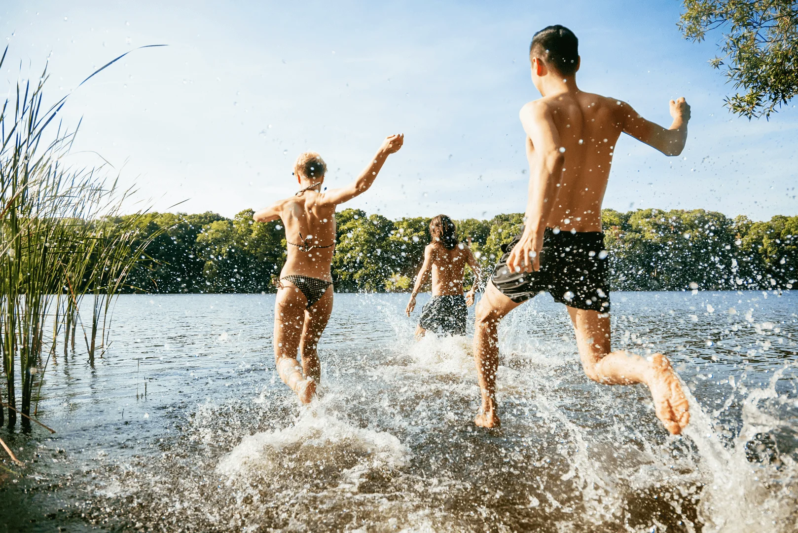 Coverbild für Beitrag: Flüsse, Seen, Bäche: Wo ist baden erlaubt?