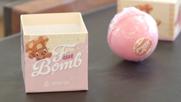 Sentry swag bath bomb and box