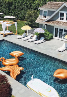 revolve-hamptons-case study-block