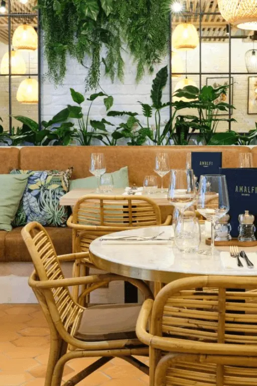 Private dining Private dining