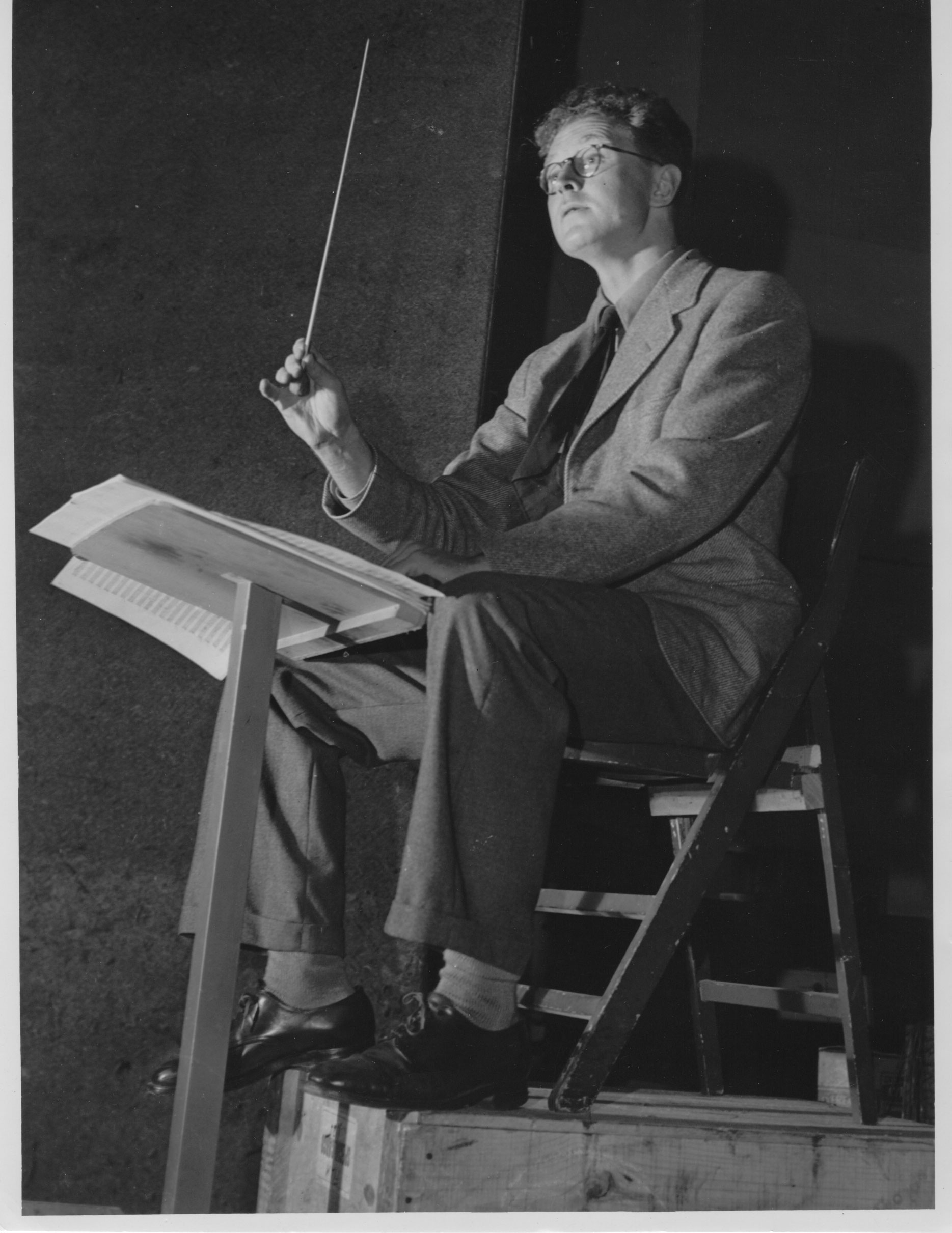 Composer Douglas Lilburn conducting during an NFU recording