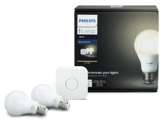 Vue avant de la trousse de démarrage avec ampoules blanches intelligentes A19 Hue de Philips