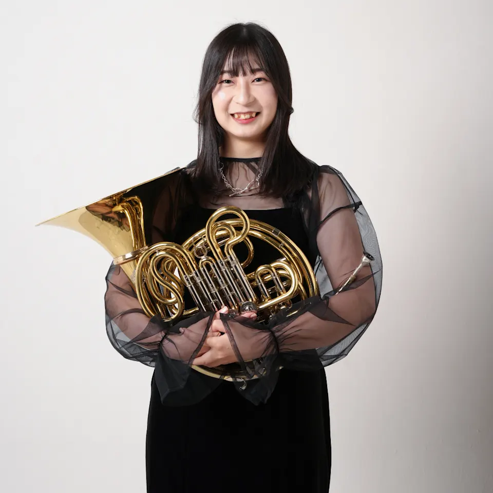 田嶋 詩織