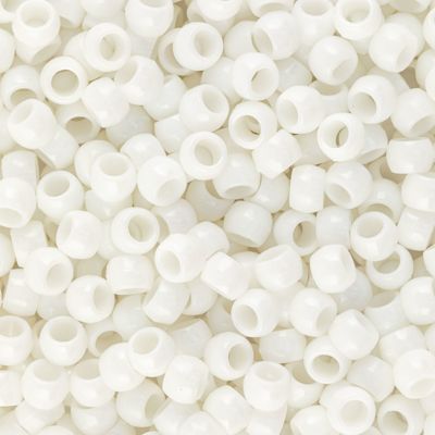 Essentials by Leisure Arts Pony Beads - White, Opaque, 6mm x 9mm, Package of 750 (Close-up of beads)