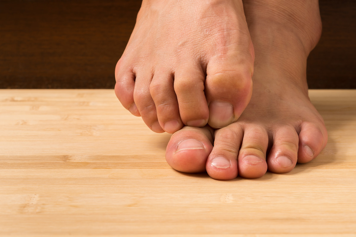 A class to help anyone with plantar fasciitis or any lower leg pain to realise the importance of their big toes and feet, and how to get them strong!